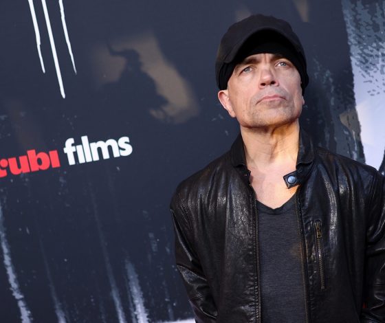 Звезда «Игры престолов» Питер Динклэйдж изменился до неузнаваемости ради новой роли