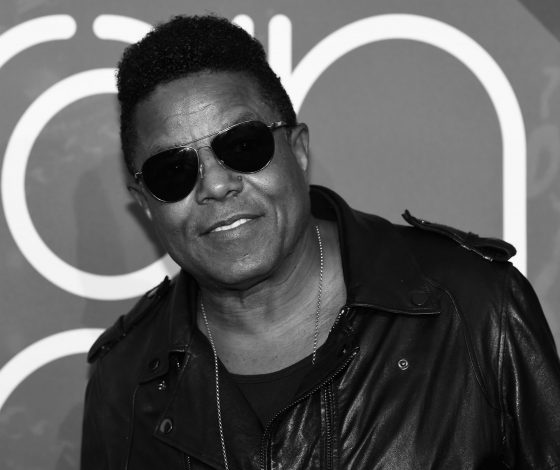 Умер брат Майкла Джексона