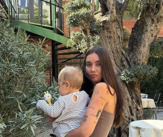 Карина Истомина сообщила, когда планирует возвращаться из декрета к работе