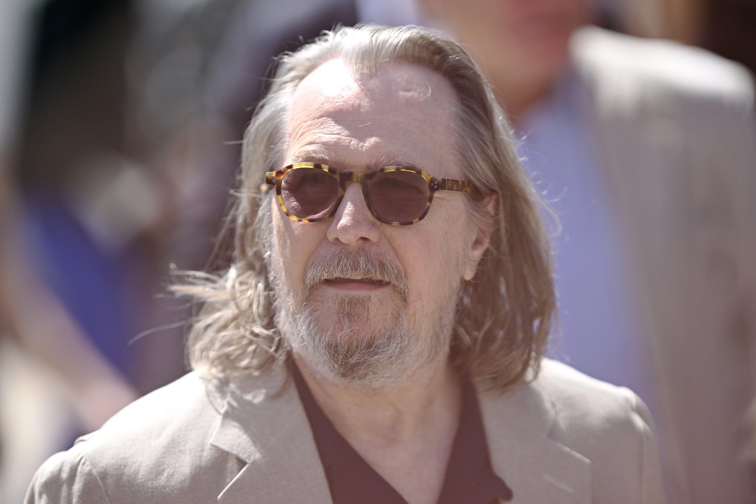 Gary Oldman wants to join Harry Potter series: ‘I could play Dumbledore’