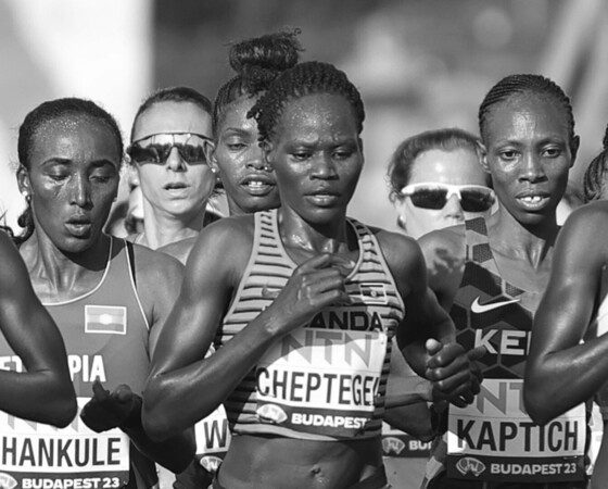 Легкоатлетка из Уганды умерла после того, как ее поджог бойфренд