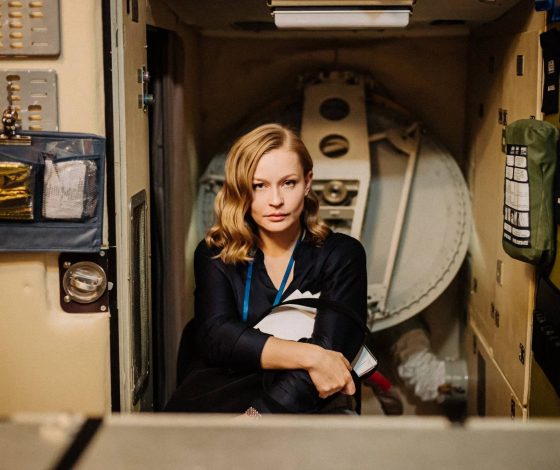 Снайпер, императрица, Баба Яга: какие еще яркие роли исполнила Юлия Пересильд