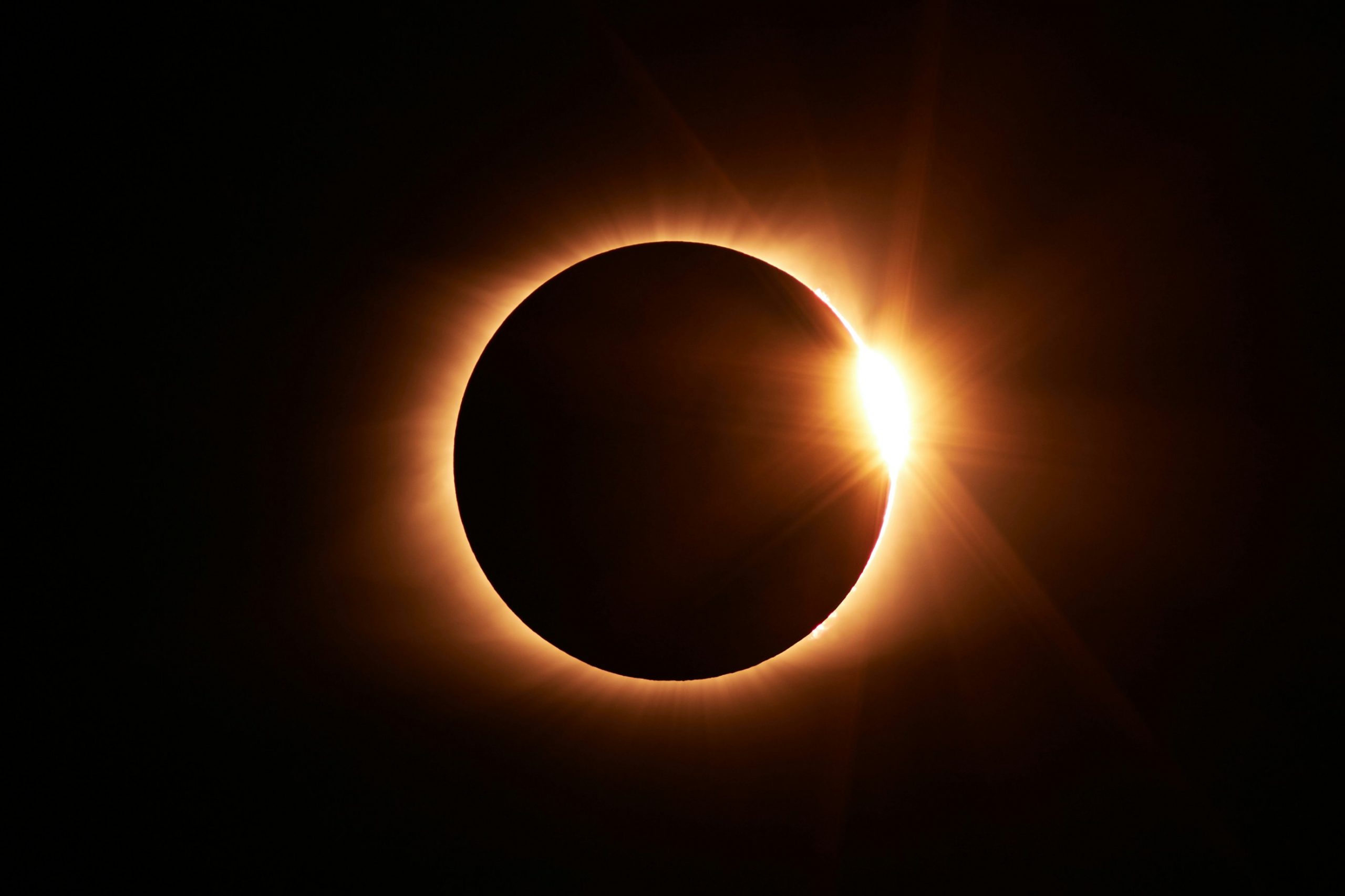Lunar eclipse and supermoon in Pisces on September 18: why not everyone will be lucky today
