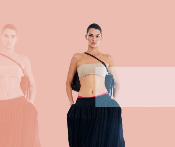 Бежевый топ-бандо – мастхэв следующего года, но мы предлагаем носить его уже сейчас