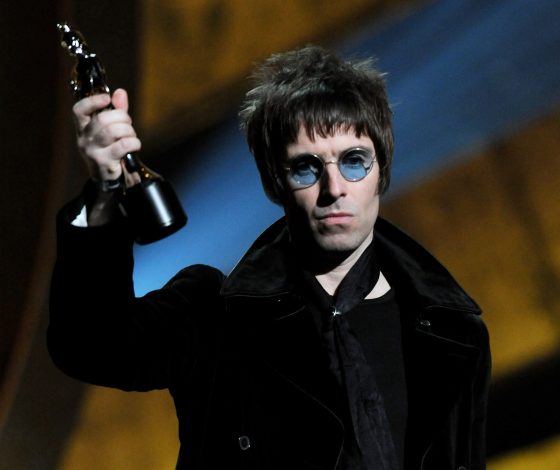 Подсуетились: фронтмен Oasis Лиам Галлахер снялся в кампейне Stone Island