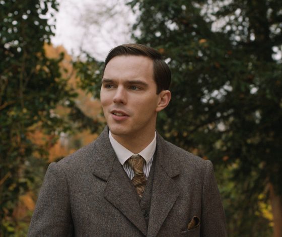 Николас Холт ответил на слухи о том, что женат