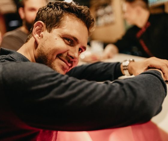 Милош Бикович выложил редкое фото с сыном в День отца