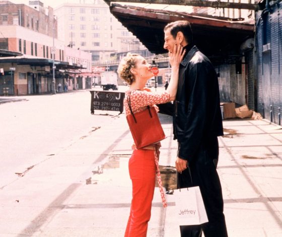 Как выбрать духи в подарок и не ошибиться: 5 главных советов