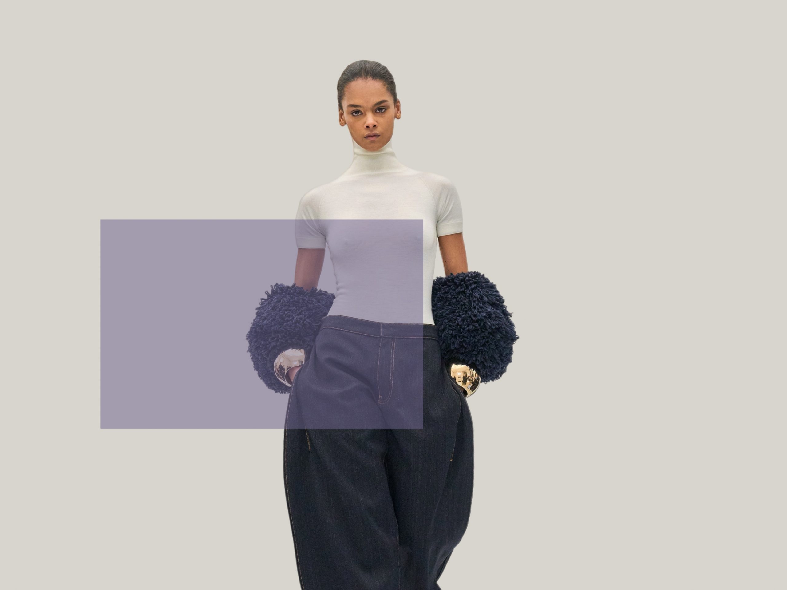 Horseshoe pants and jeans are a big trend this fall. Here’s how to wear them