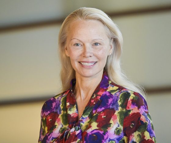 Памела Андерсон объяснила, почему решила жить в уединении