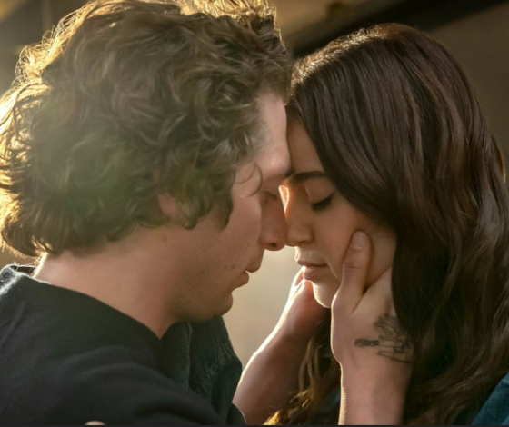 Джереми Аллен Уайт и Молли Гордон подогревают слухи о романе