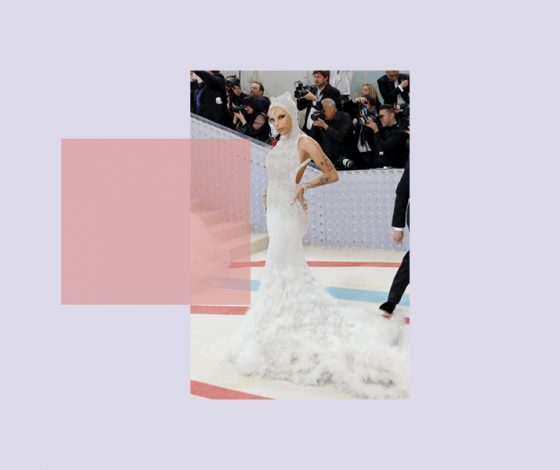 10 самых эпатажных и безумных образов Doja Cat