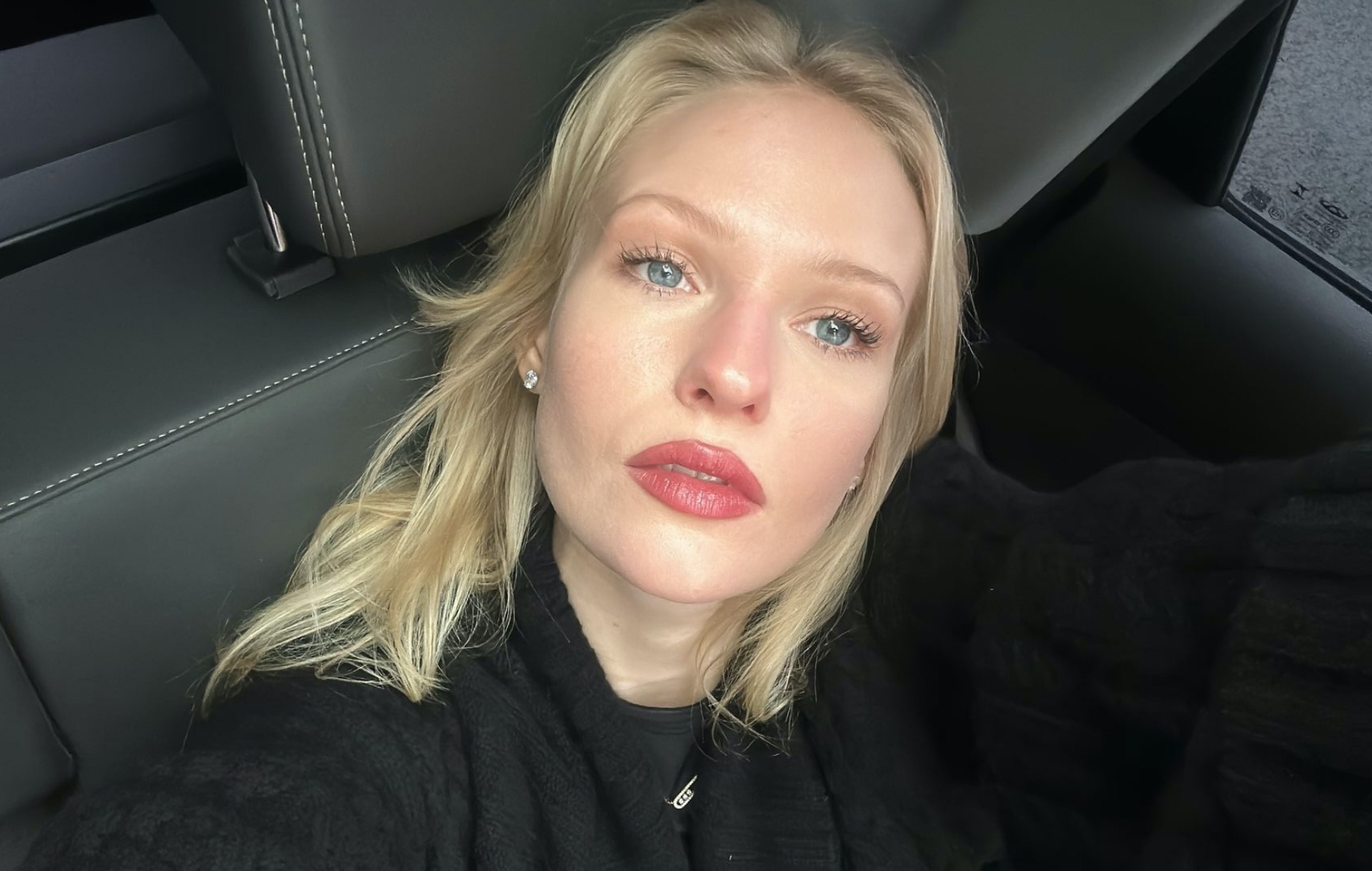 Elizaveta Bazykina conquered the catwalks once again: see the look of the actress in the series