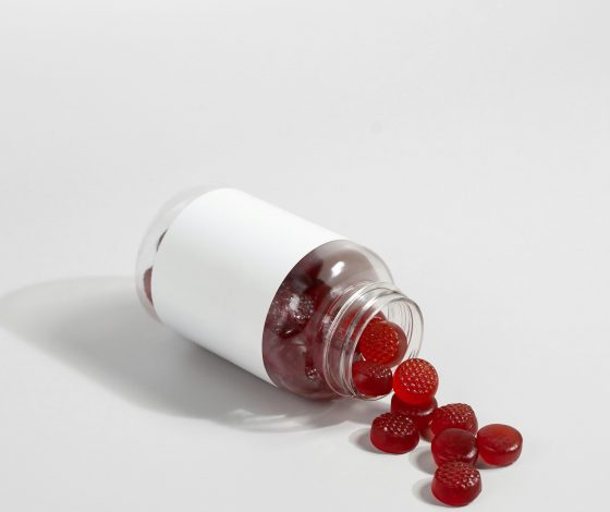 Новый тренд: в социальных сетях «очищают» конфеты, чтобы улучшить вкус