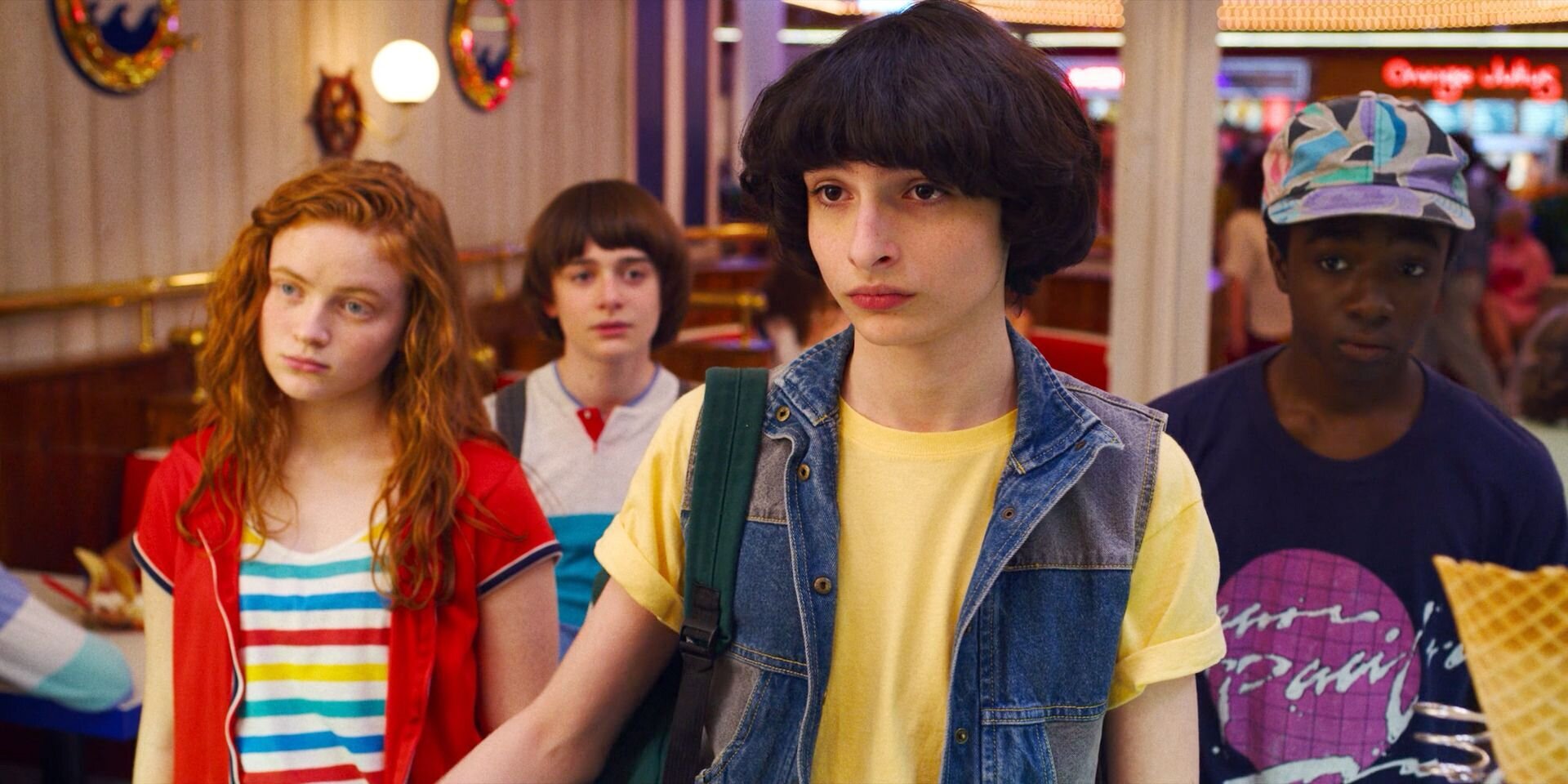 The creators of “very strange things” will publish a documentary about the theater version of the series