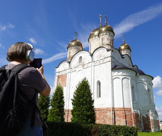 У зумеров появился новый тренд - монастыринг: что это такое