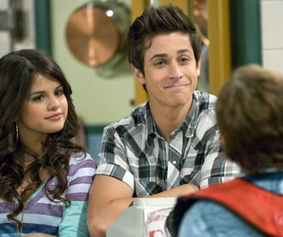 Вспомнить все: как изменились актеры сериала «Волшебники из Вэйверли Плейс»