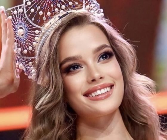 «Мисс Россия» Валентина Алексеева на конкурсе «Мисс Вселенная»: голосуй за ее лучший выход