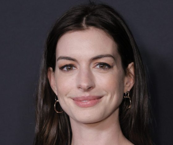 В тихом омуте: скандалы с Энн Хэтэуэй, заставившие фанатов разочароваться