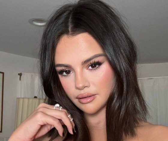 Селена Гомес объявила, что появится в финале первого сезона «Волшебники за пределами Вэйверли Плэйс»