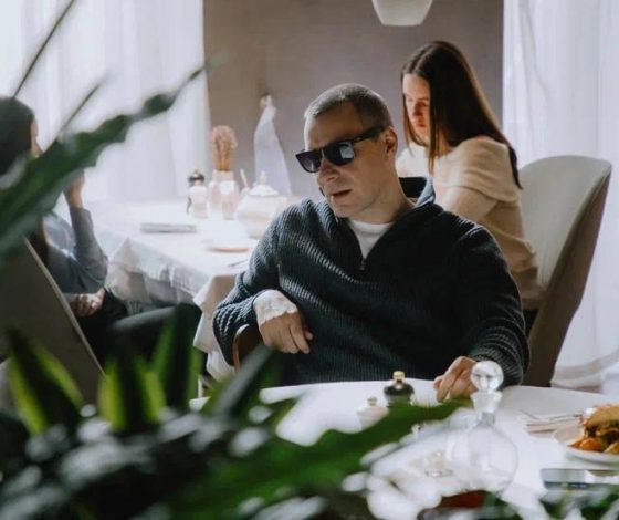 10 отличных фильмов и сериалов про журналистов: телеведущих, репортеров и редакторов глянца