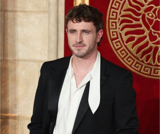 Пол Мескал покраснел из-за вопроса пятилетней девочки: «Наверное, тебе подсказала мама»