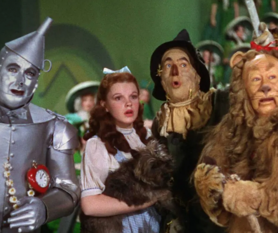 Цифра дня: туфли из фильма «Волшебник страны Оз» проданы за 28 млн долларов