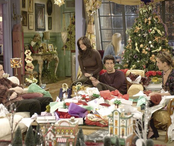 Лучшие новогодние эпизоды культовых ситкомов