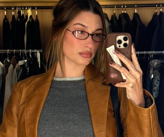 Жалаңаш сексуалды қыздар мен еркек секс Феруза секс