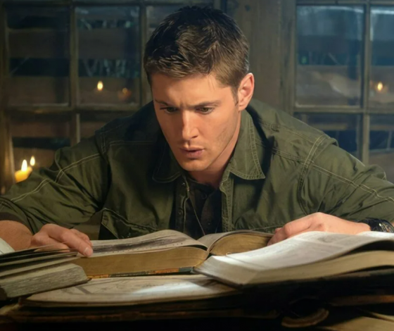 Топ-10 самых популярных книг в 2024 году в России