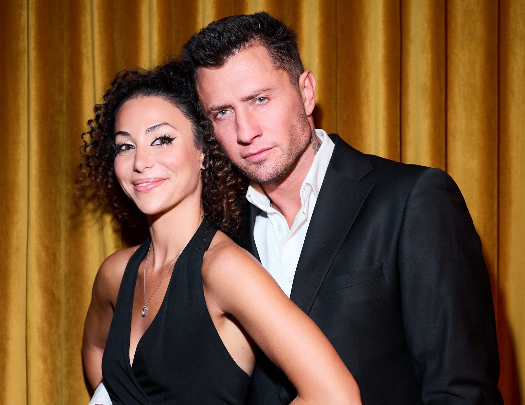 Pavel Priluchny and Zepuri Brutian celebrate the third anniversary of the wedding Pavel Priluchny and Zepuri Brutian celebrate the third anniversary of the wedding