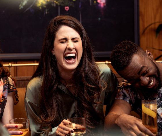 TikTok-тренд: зумеры шутят над юмором миллениалов