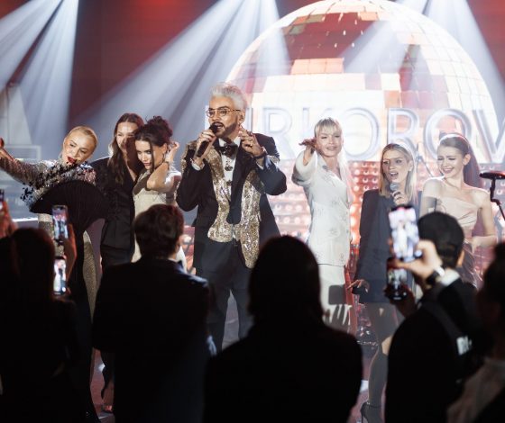 Филипп Киркоров, Виктория Шелягова, Максим Матвеев и другие на 22-летии журнала HELLO!