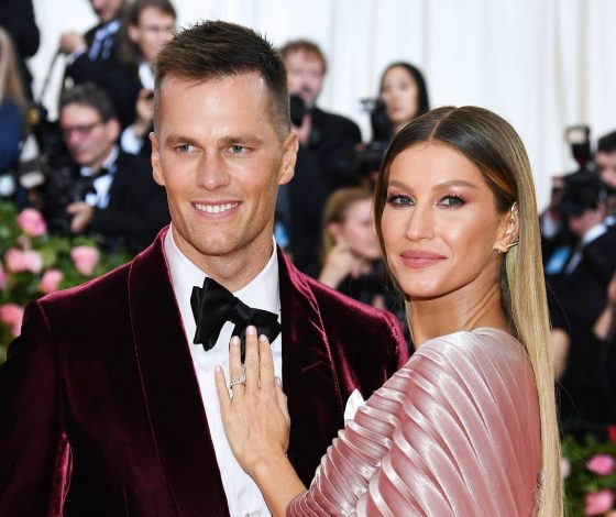 Жизель Бундхен и Том Брэди поздравили сына с 15-летием: «Ты вдохновляешь окружающих»