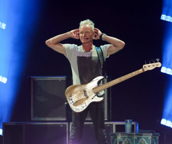 Фанаты опасаются за жизнь 73-летнего Стинга