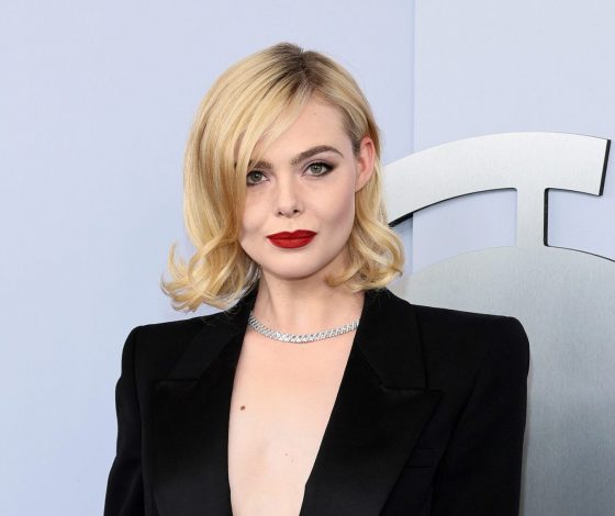 Эль Фаннинг рассказала, почему фильм Кончаловского худший в ее карьере