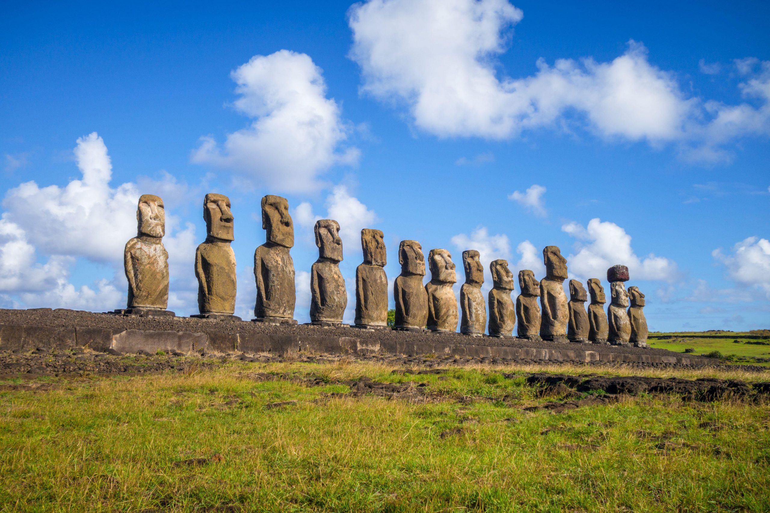 Scientists reveal mystery of movement of stone heads on Easter Island
