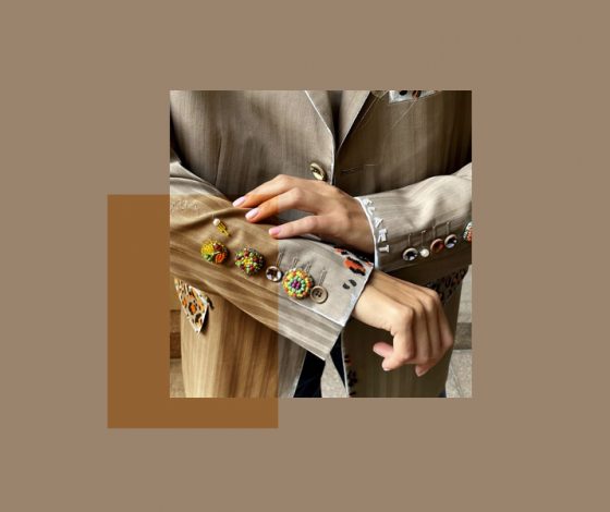 Вещи с необычными пуговицами – большой тренд грядущей весны, но мы предлагаем обратить на него внимание уже сейчас