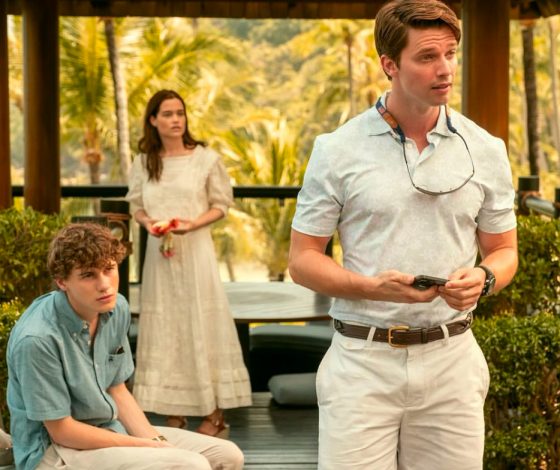 Новый краш из «Белого лотоса»: 31-летний сын Арнольда Шварценеггера покорил Сеть