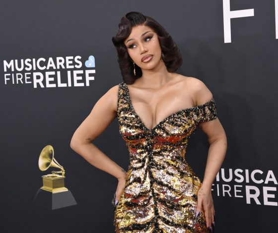 10 лучших бьюти-образов с красной дорожки «Грэмми – 2025»