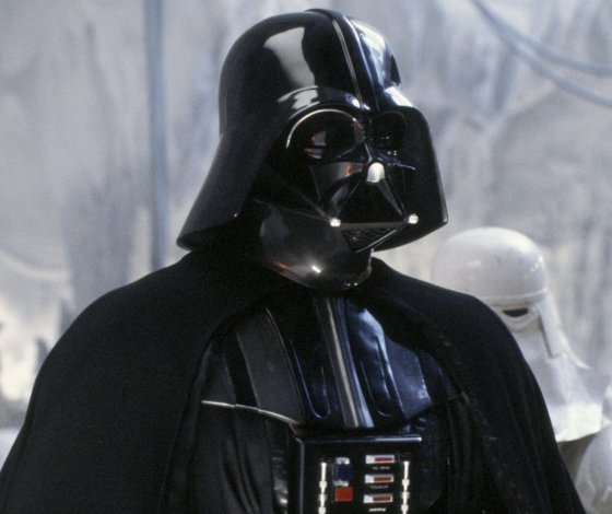 Меч Дарта Вейдера продали на аукционе за 3,6 млн долларов