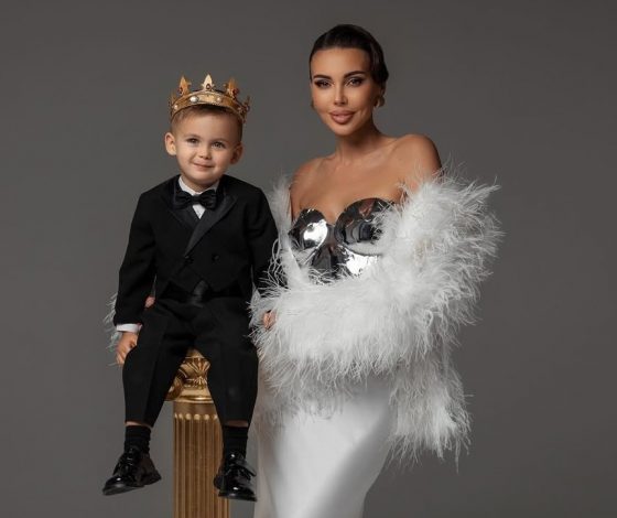 Оксана Самойлова подарила 5-летнему сыну корову. Смотри видео