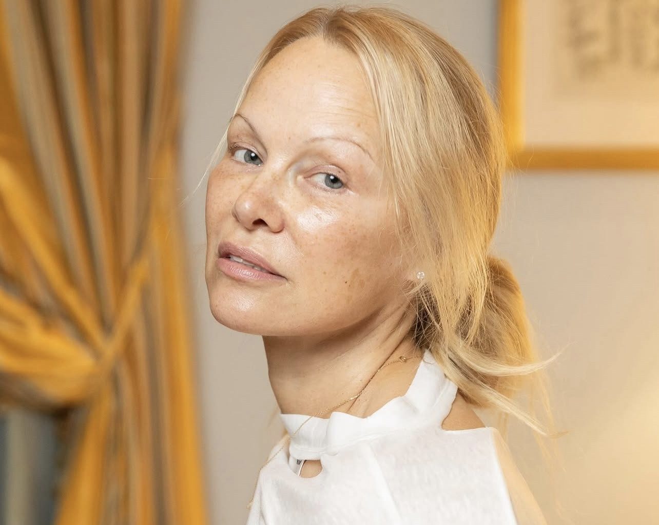 Pamela Anderson was disturbed by the Lord for sincere video