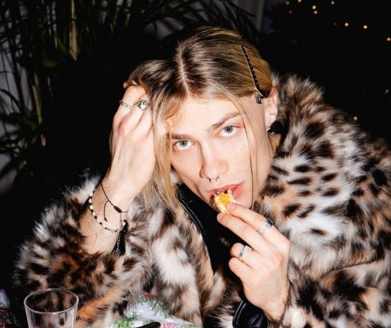 nkeeei пригласил Билли Айлиш на новый альбом