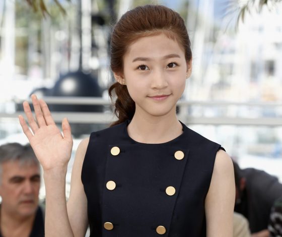 Семья Ким Сэ-рон обвиняет агентство и блогера в потере дочери