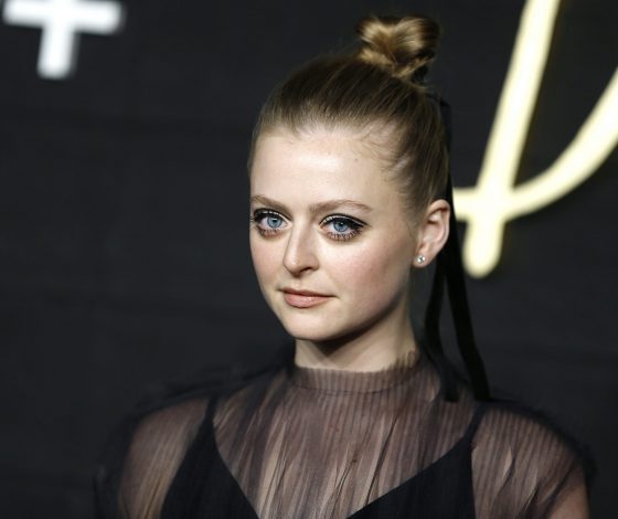 Дочь Михаила Барышникова снялась в фильме про русскую кутюрье в Голливуде