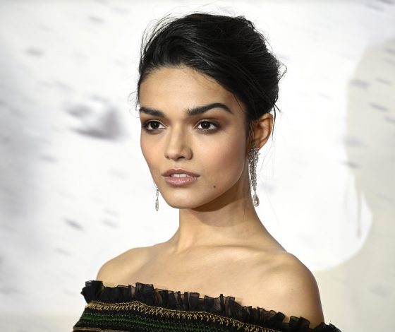 Рэйчел Зеглер опубликовала в день рождения фото из больницы