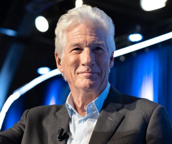 Ричард Гир перестал следить за фигурой после переезда