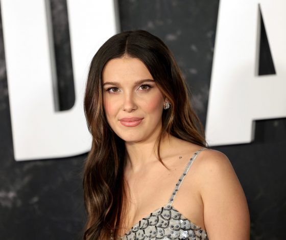 Мэтт Лукас извинился перед Милли Бобби Браун за сравнение ее внешности с персонажем шоу