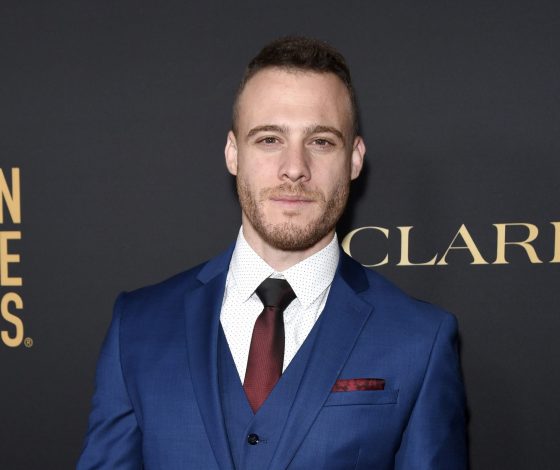 Новая возлюбленная Керема Бюрсина «отбила» его у подруги. Как связаны все избранницы актера?